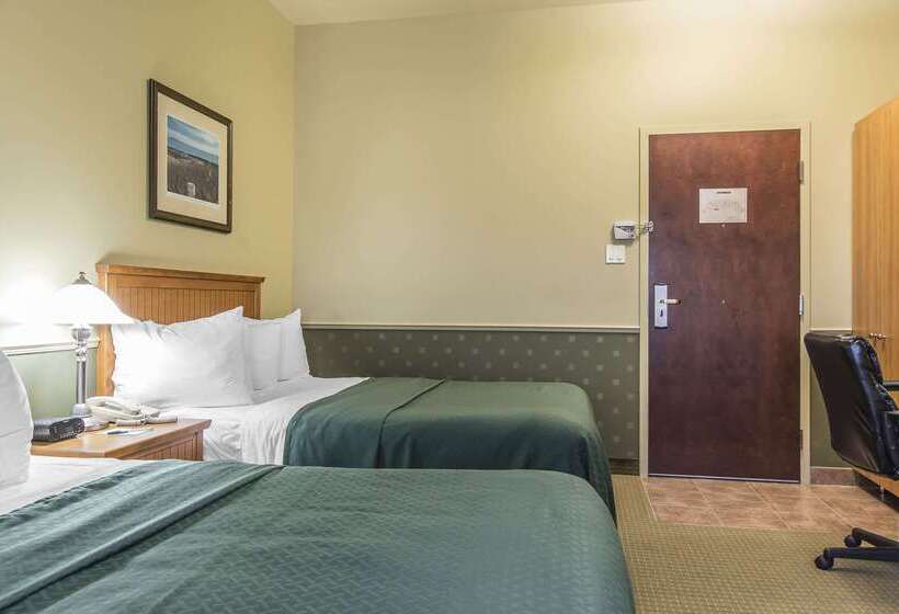 בית מלון כפרי Quality Inn