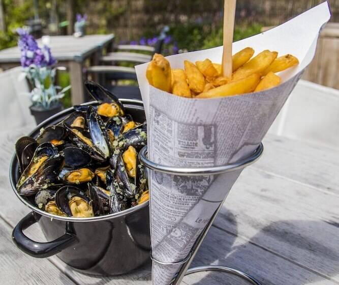 Strandhotel Westduin