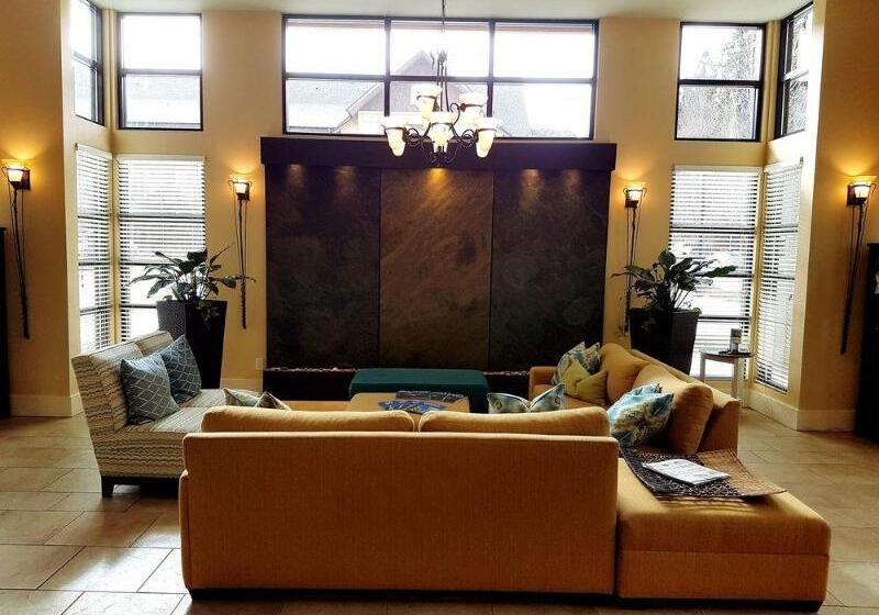 酒店 Summerland Waterfront Resort & Spa