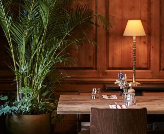 فندق The Georgian, Haslemere, Surrey