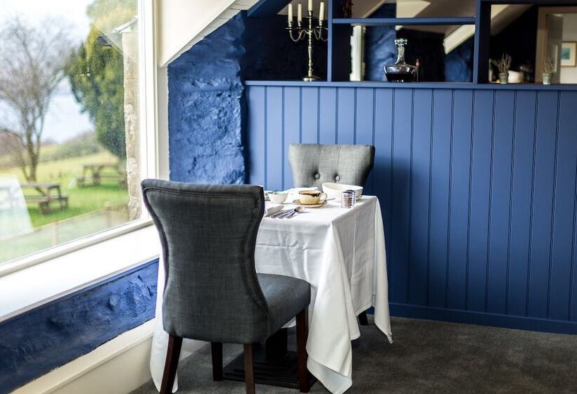 فندق The Inn At Loch Tummel