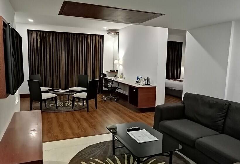 هتل Abu Palace   Chennai