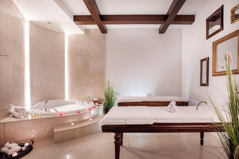 酒店 Charisma De Luxe