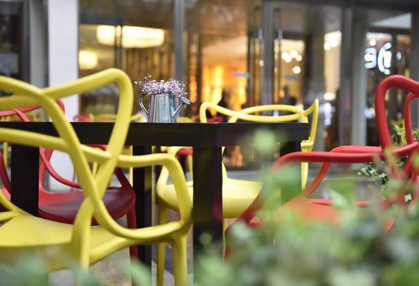 ホテル Crowne Plaza Shenzhen Futian, Near To Shenzhen Convention&exhibition Centre, Shenzhen Stock Exchange