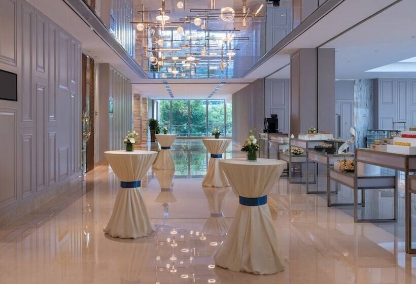 ホテル Crowne Plaza Shenzhen Futian, Near To Shenzhen Convention&exhibition Centre, Shenzhen Stock Exchange