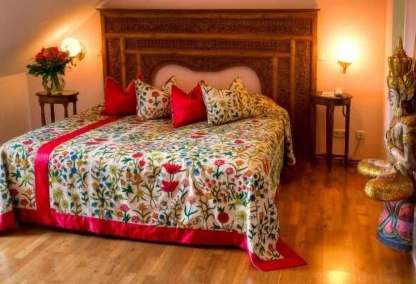 בית מלון כפרי Henry