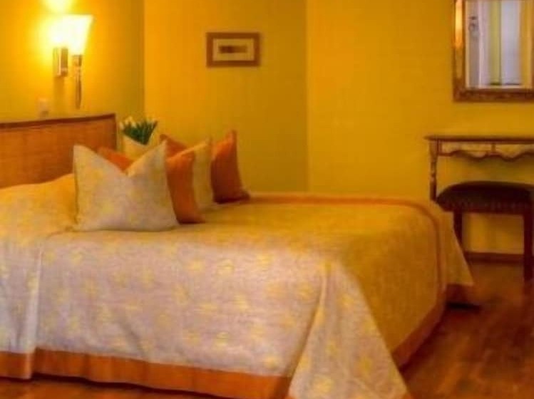 בית מלון כפרי Henry