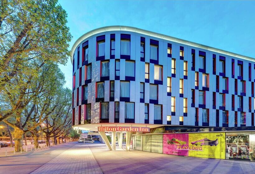هتل Hilton Garden Inn Stuttgart Neckarpark
