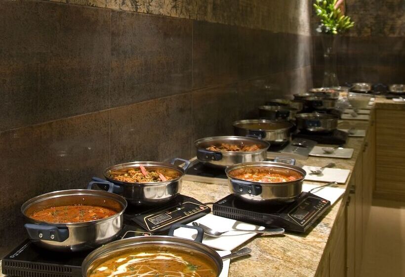 Отель Mapple Express