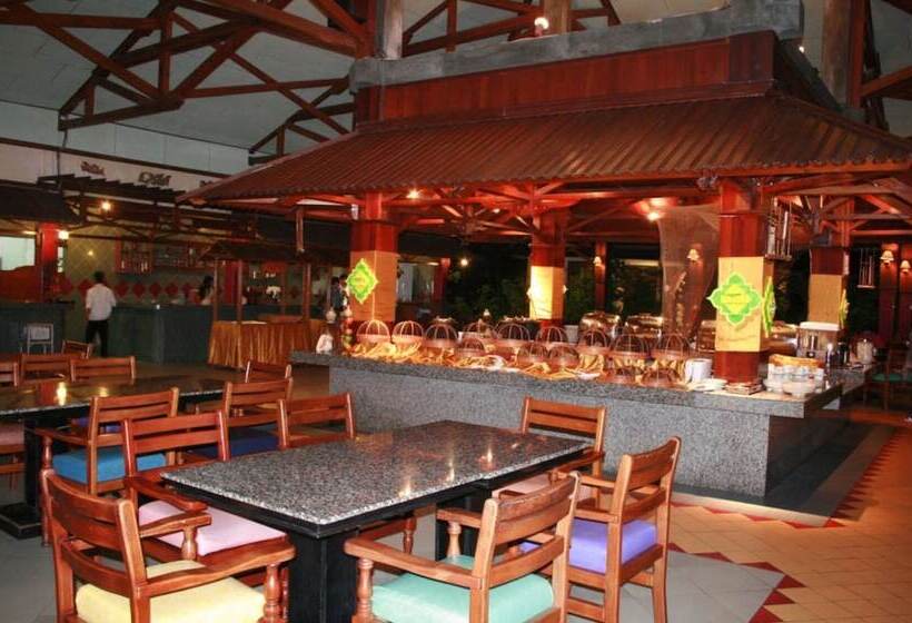 فندق Parai Beach Resort & Spa