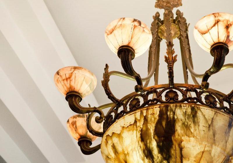 هتل Reino del Plata