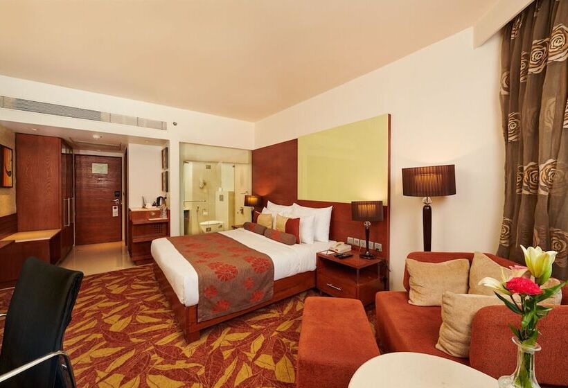 The Pride Hotel, Nagpur