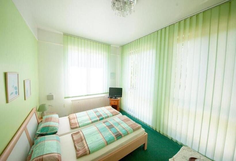 호텔 Und Appartementhaus Rheden