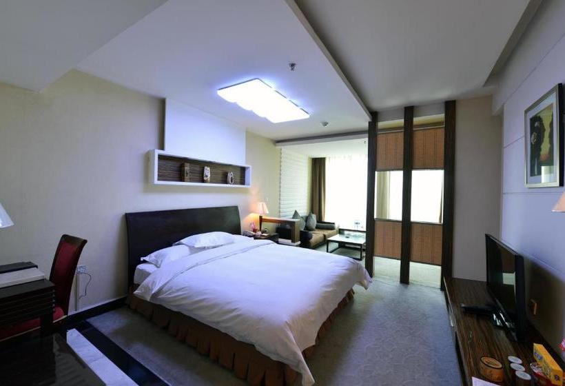 ホテル The Royal Fortune