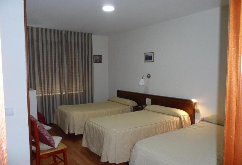 Hostal Coruña