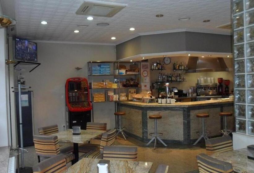 Hostal Coruña