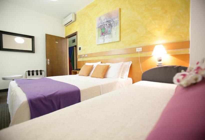 בית מלון כפרי Art