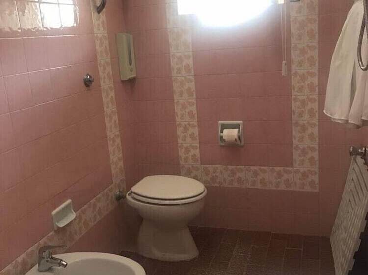 هتل Cinquestelle Albergo Del Centro Storico