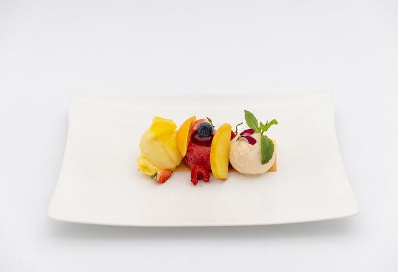La Darsena Boutique Hotel & Restaurant