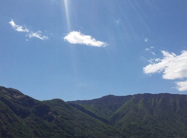 酒店 Lario