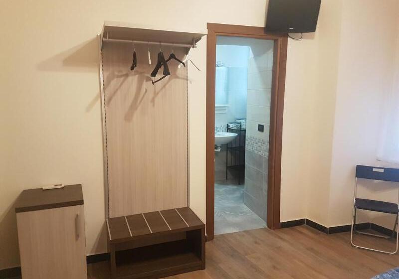 هتل Le Tre Stazioni