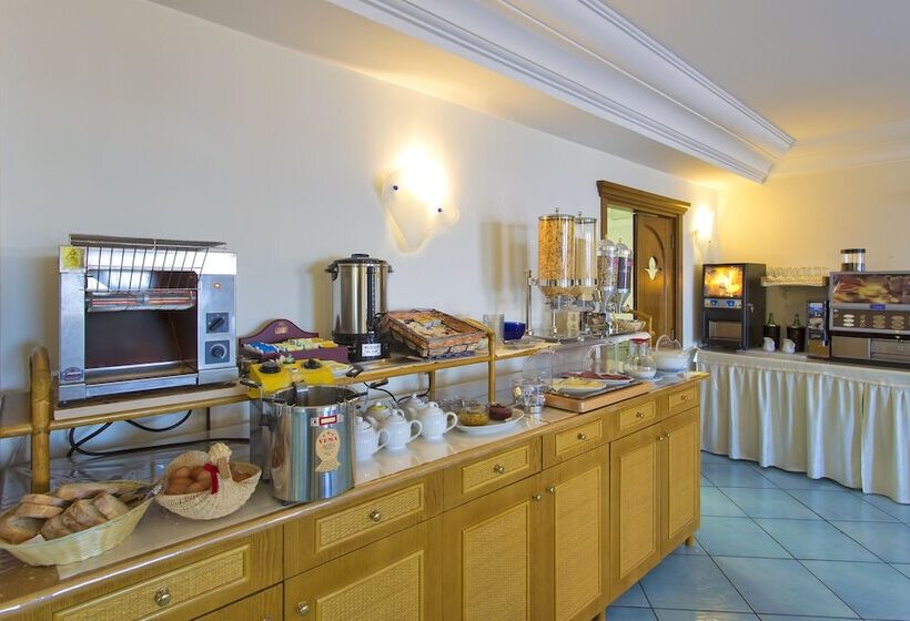 فندق Parco Residence La Rosa