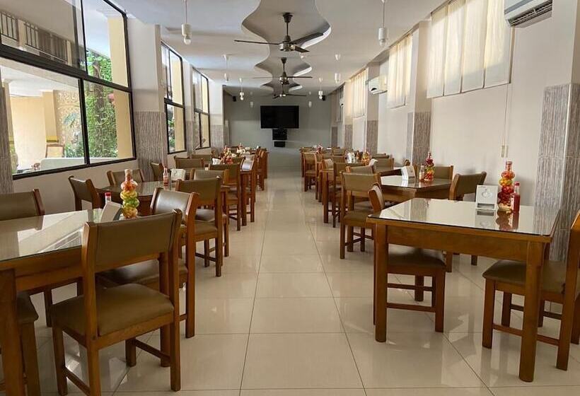 هتل Sanfrancisco De Asis