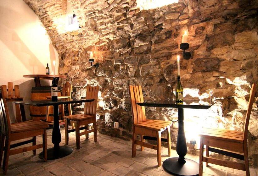 فندق The Dominican