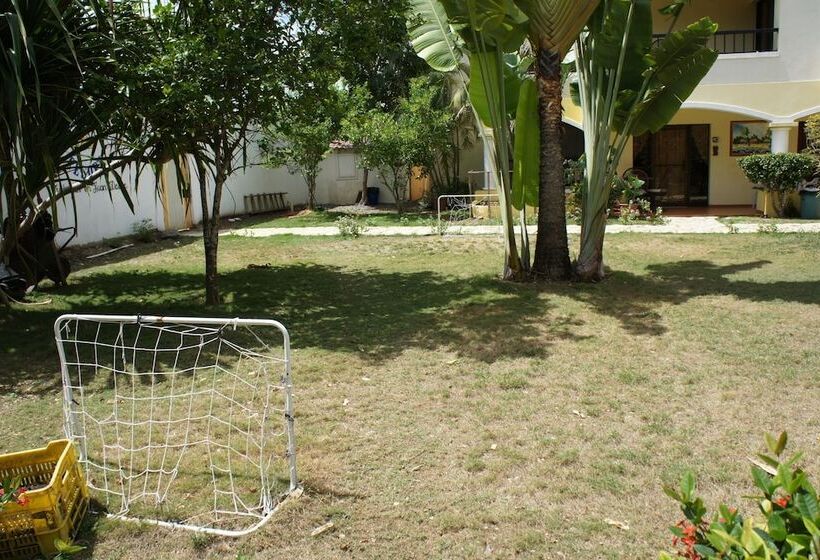 Plaza Real Resort