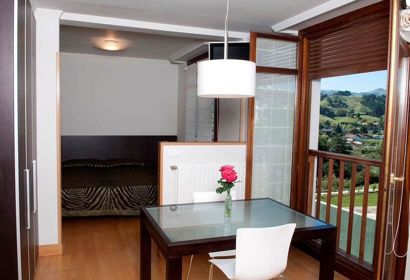 Apartamentos Turisticos Talaimendi