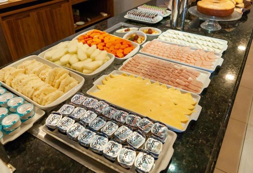 호텔 Comfort Porto Alegre