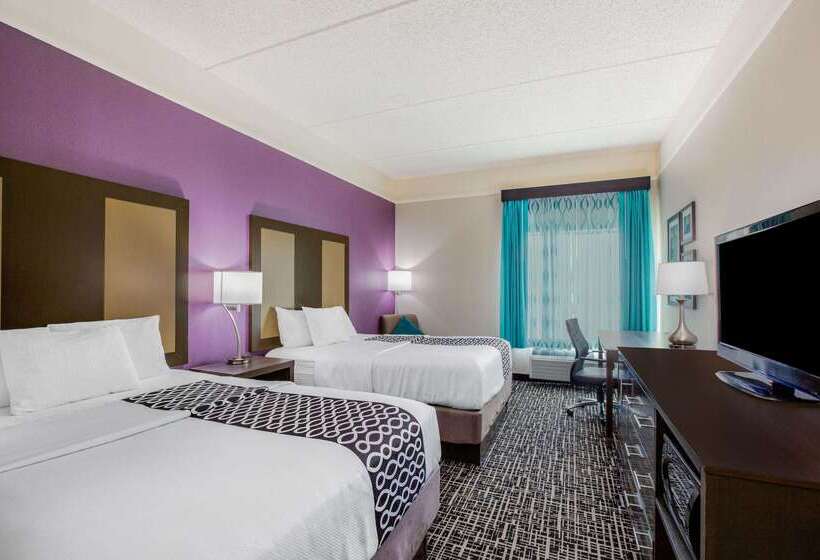 هتل La Quinta By Wyndham Mission At West Mcallen