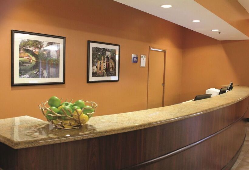 호텔 La Quinta By Wyndham San Antonio Medical Ctr. Nw