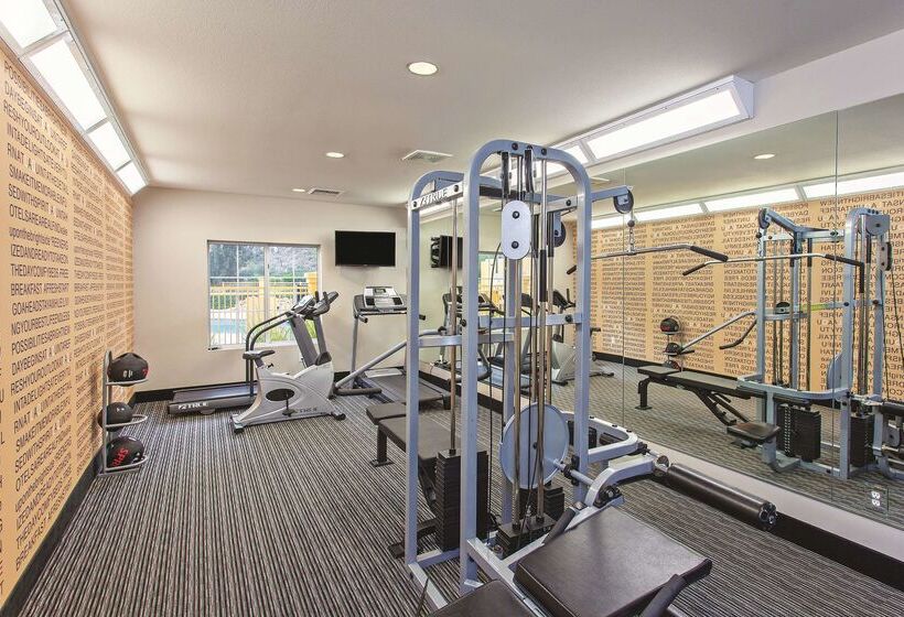 בית מלון כפרי La Quinta By Wyndham Santa Clarita   Valencia