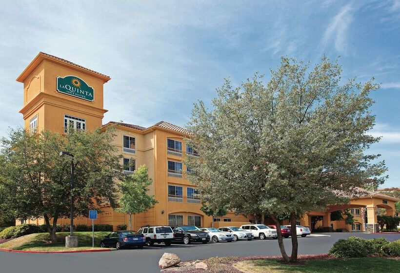 בית מלון כפרי La Quinta By Wyndham Santa Clarita   Valencia