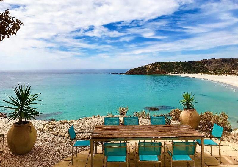 Отель Lifetime Private Retreats