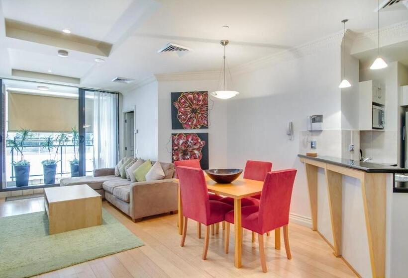 هتل Macarthur Chambers