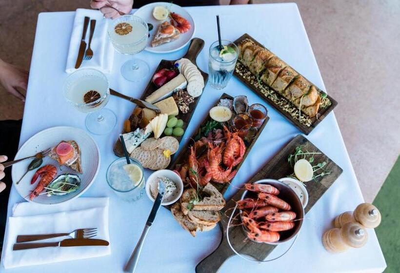 فندق Mantarays Ningaloo Beach Resort