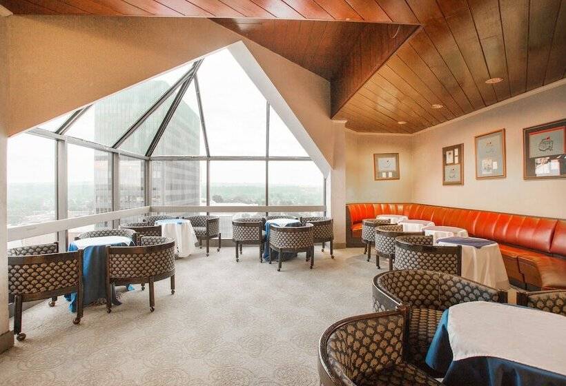 Ramada Hotel & Conf Center By Wyndham Augusta Downtown