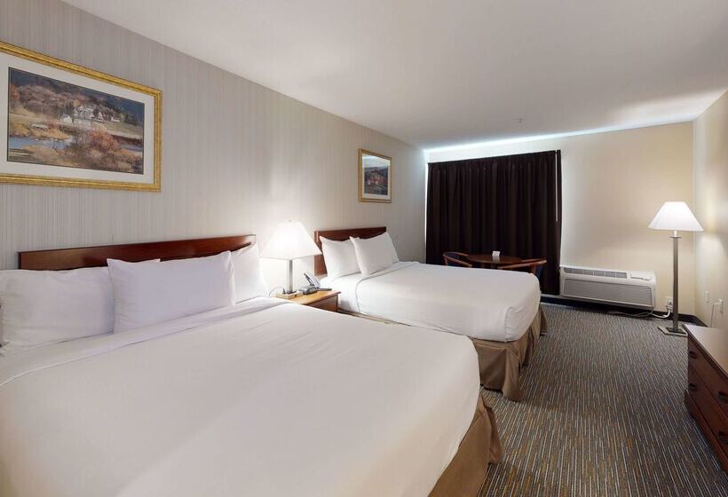 فندق Ramada By Wyndham Strasburg   Shenandoah Valley