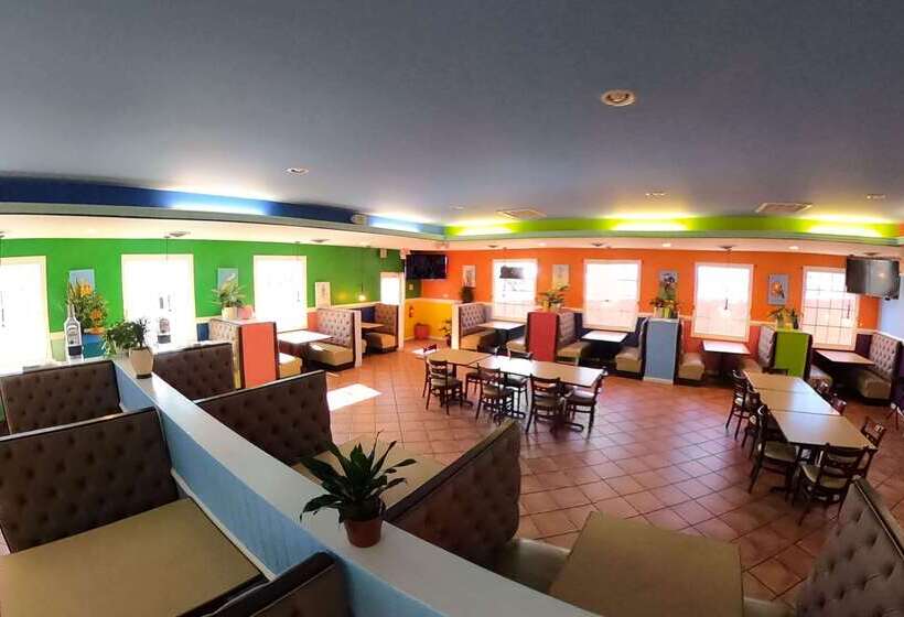 فندق Ramada By Wyndham Strasburg   Shenandoah Valley