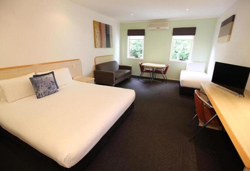 酒店 Red Bridge Motor Inn