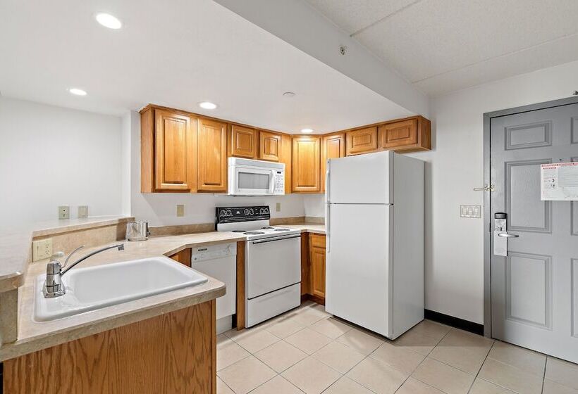 هتل Americinn By Wyndham Rochester Near Mayo Clinic