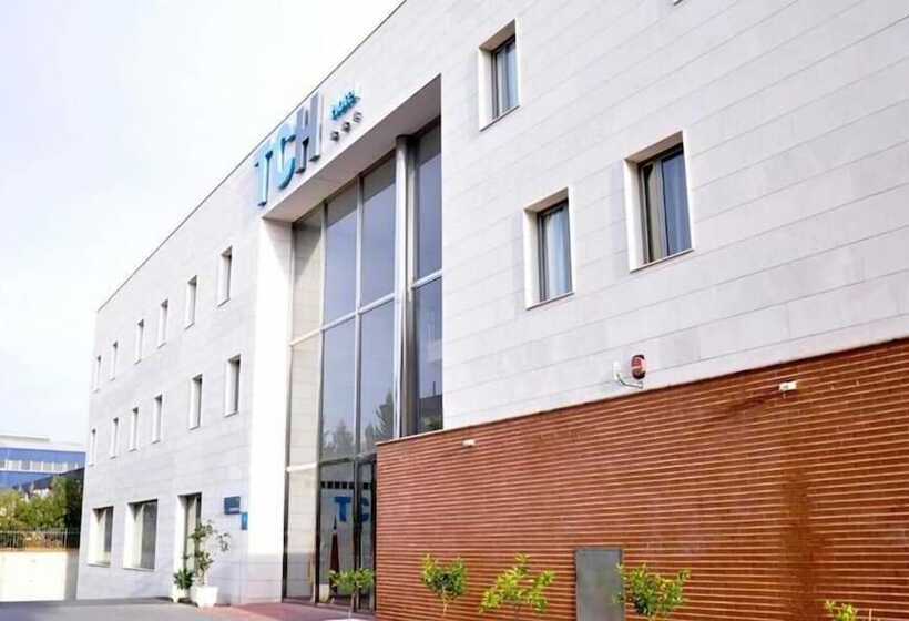 בית מלון כפרי Tch