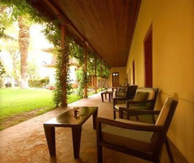 استراحتگاه Club Tapiz