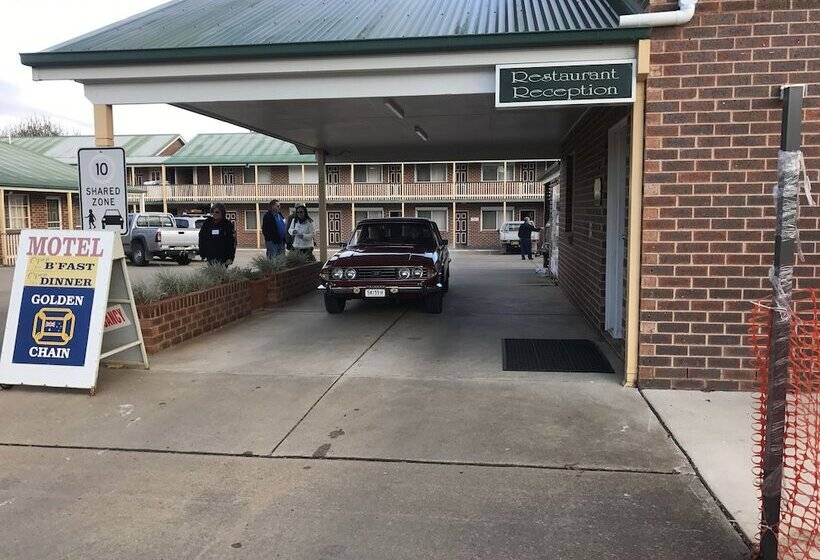 The Crossing Motel