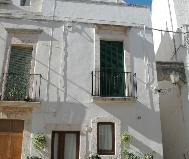 هتل Albergo Diffuso Sotto Le Cummerse