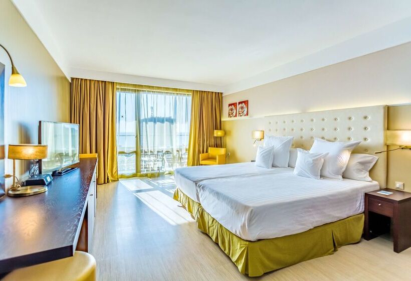 Hotelli Barceló Royal Beach All Inclusive