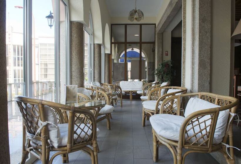 هتل Eurosol Gouveia