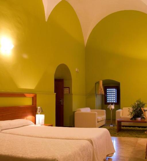 فندق Hospedería Conventual De Alcántara